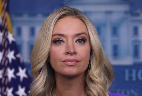 Kayleigh McEnany Stops LIVE Show Mid-Air -- Shares Shocking News