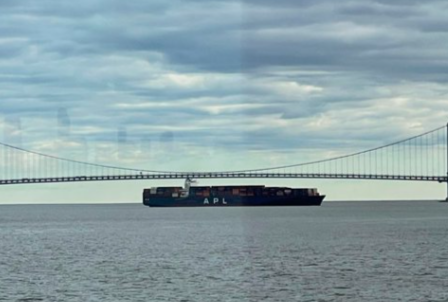 Another Ship Loses Power Near Critical Bridge, Tugs Race In