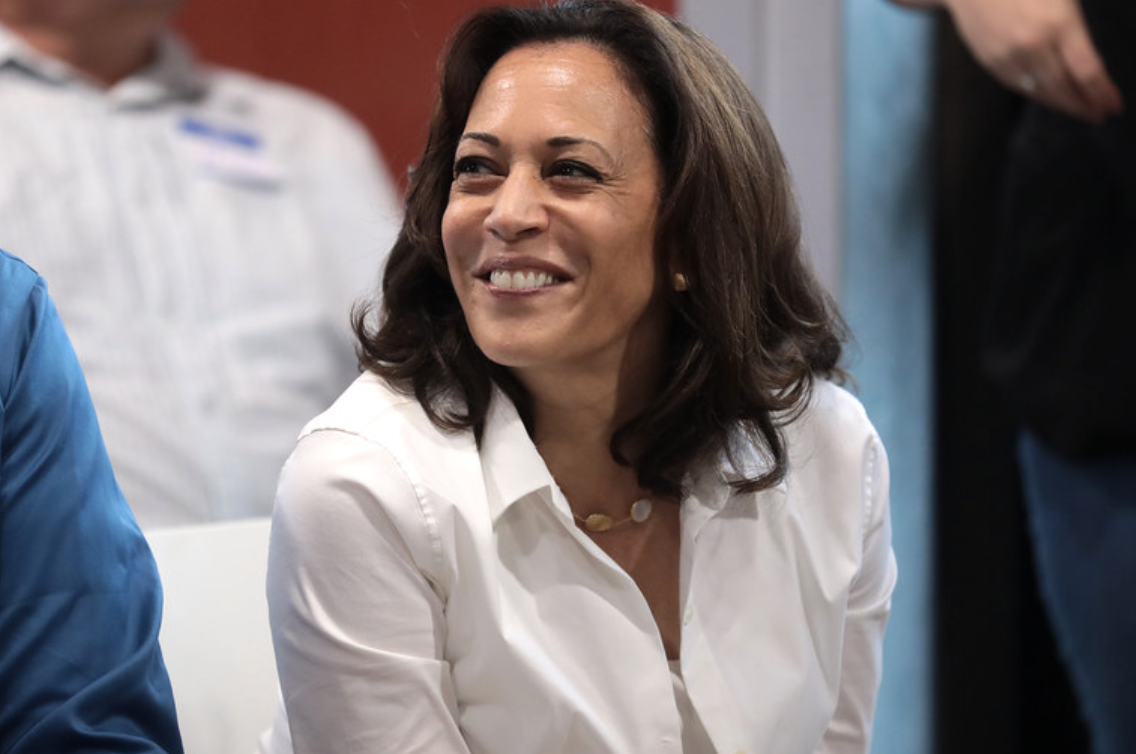 Kamala Harris and Biden Respond to Shooting Incident Near Donald Trump