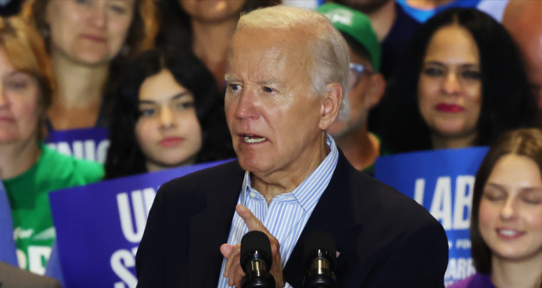 Biden Breaks From Harris on DeSantis, Praises Him For Doing ‘Great Job’