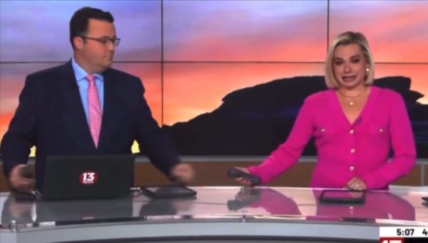 Local News Broadcaster Breaks Down On-Air She Announces Her 'Beloved' Co-Anchor's Death