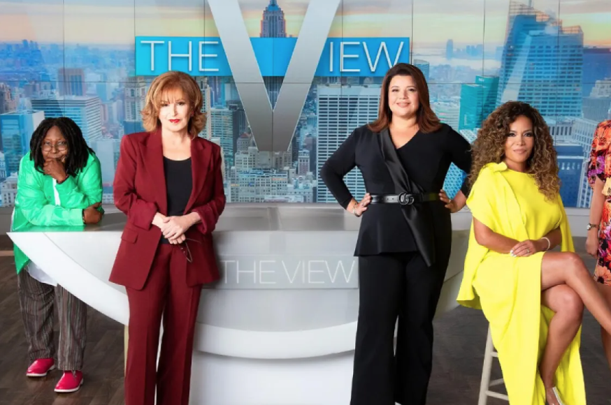 Rob Schneider to Launch New Women’s Talk Show as Alternative to ‘The View’