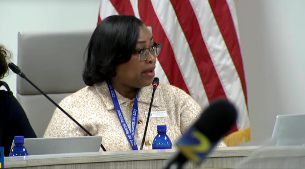 'You Took Your Black Behind Over to Africa for 20 Days' - Fed-up Councilwoman Dunks on 'Black Lives' Mayor Suspected of Abusing Funds