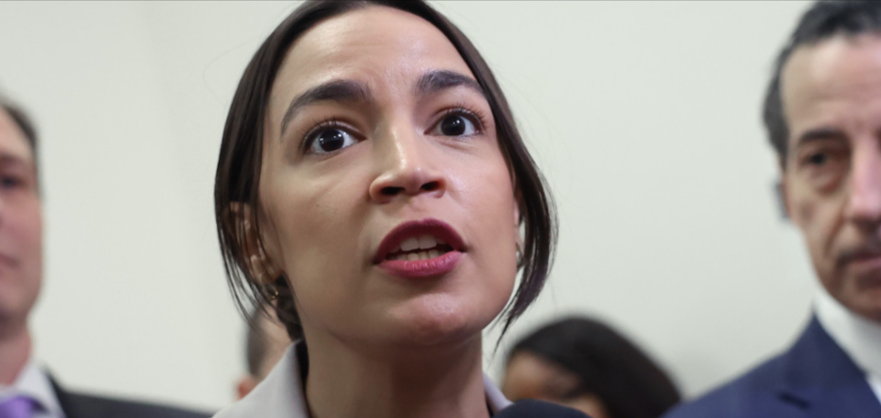 Former Federal Prosecutor Says AOC ‘Skirting’ Legal Line Providing Advice to Illegal Migrants