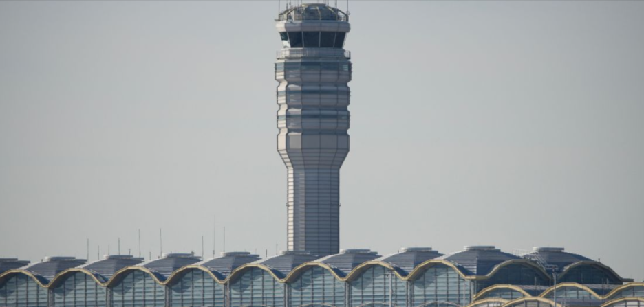 Day Before DC Crash, There Was a Near Miss at Reagan National Airport with Eerily Similar Details