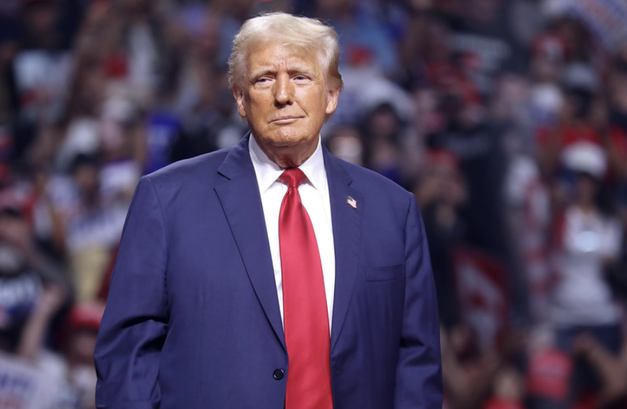 GOP Rep. Reaches Across Aisle to Rip Sign Out of Democrat's Hand as Trump Enters House Chamber